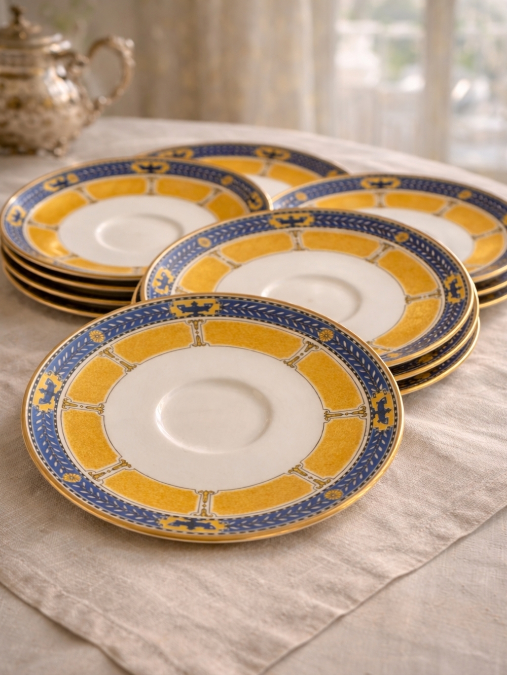 ✨️RARE✨️Royal Worcester Crown Ware In York Pattern England Set Of 8 Saucers 1920